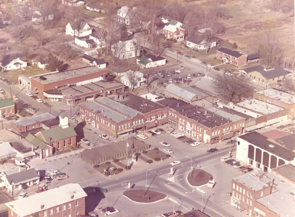 About Visit Hodgenville, Kentucky