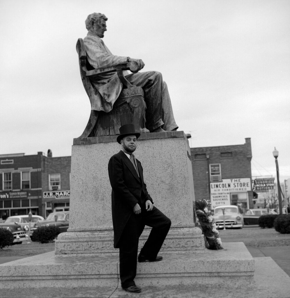 Historical Attractions Visit Hodgenville, Kentucky